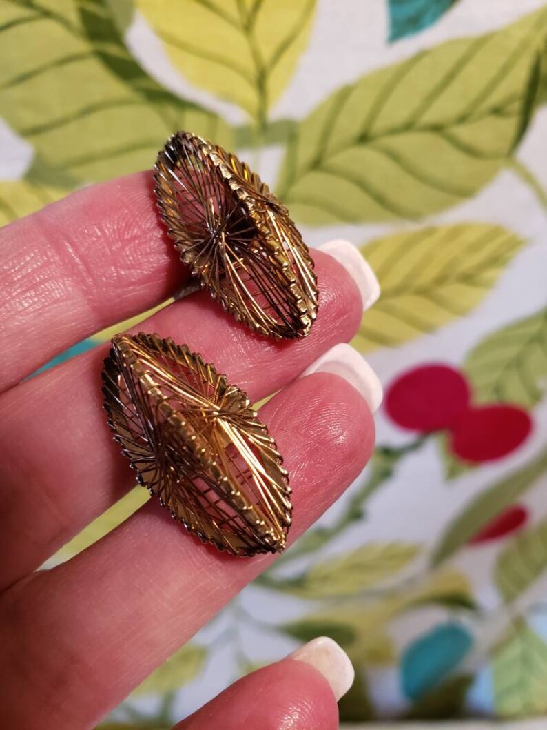 Vintage 1970s Gold Metal Mens Cufflinks