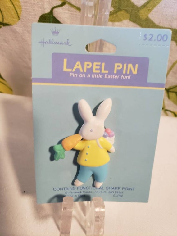 Vintage 1980s 1990s Hallmark Easter Bunny Pin