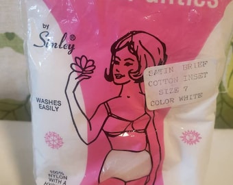 Vintage 1960s 1970s Ladies Satin White Panties Size 7 NOS UNUSED