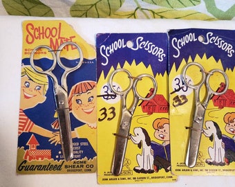 Vintage 1960s 1970s Childrens School Scissors UNUSED