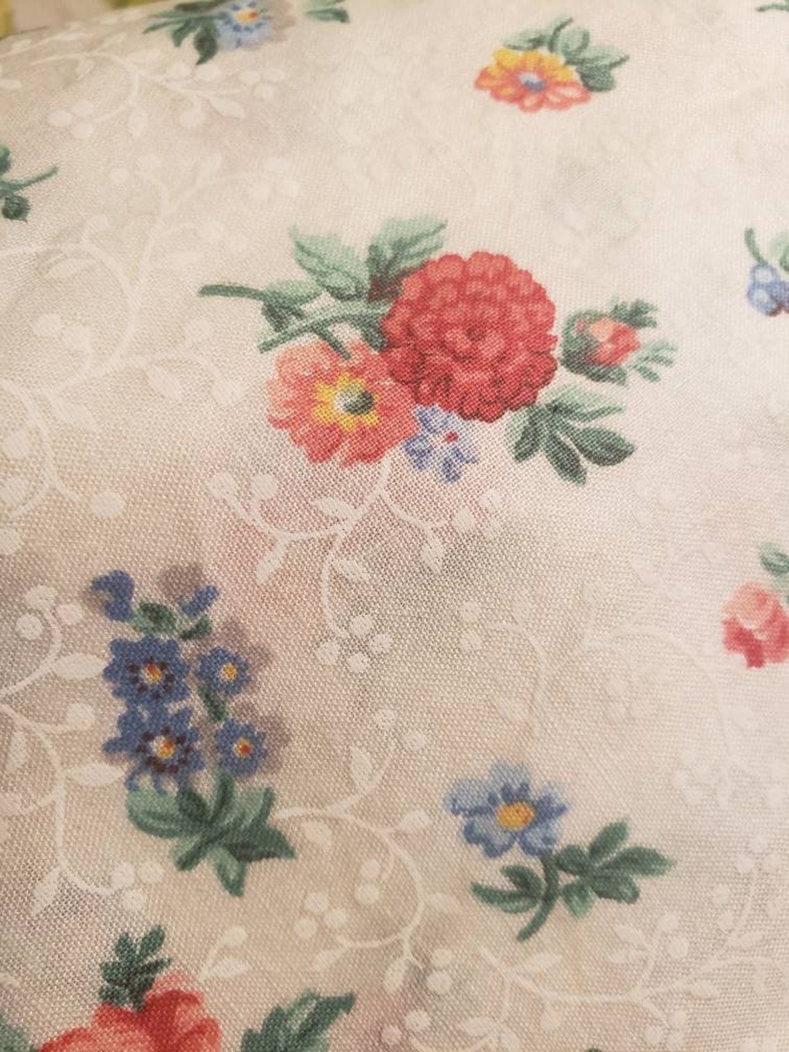 Vintage VIP Floral Cotton Fabric 6 Yards LOVELY | Etsy