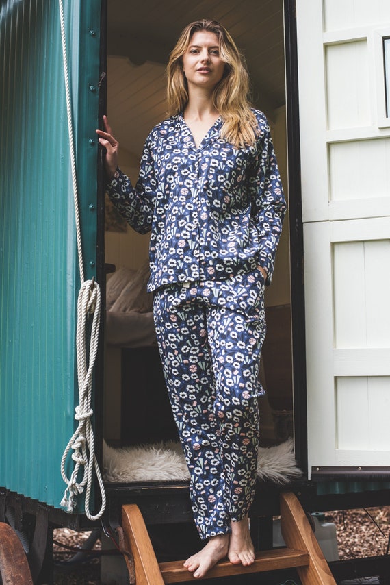 Blue Flowers Women's Pajama Pants Kleding Dameskleding Pyjamas & Badjassen Pyjamashorts & Pyjamabroeken 