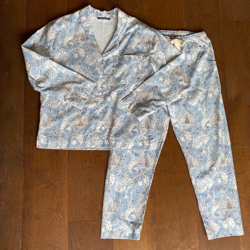 Organic Cotton Pyjama trousers and shirt, light blue William Morris print organic cotton Pyjama set, Handmade in the UK, Gifts for her image 3