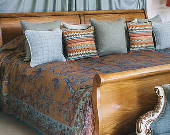 Gold Cashmere Silk Bed Throw: Luxury Byzantine Bedspread