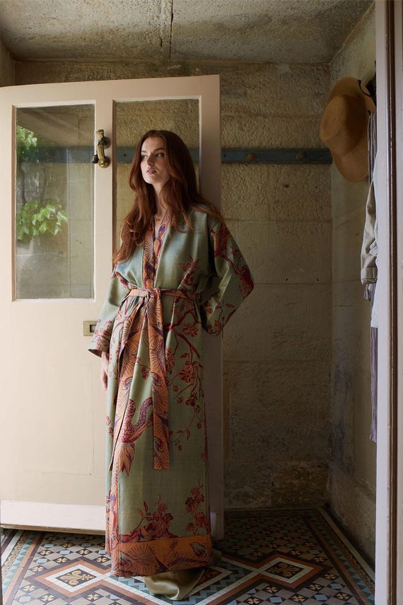 Cashmere Silk Reversible Dressing Gown: Green & Red Luxury Bath Robe
