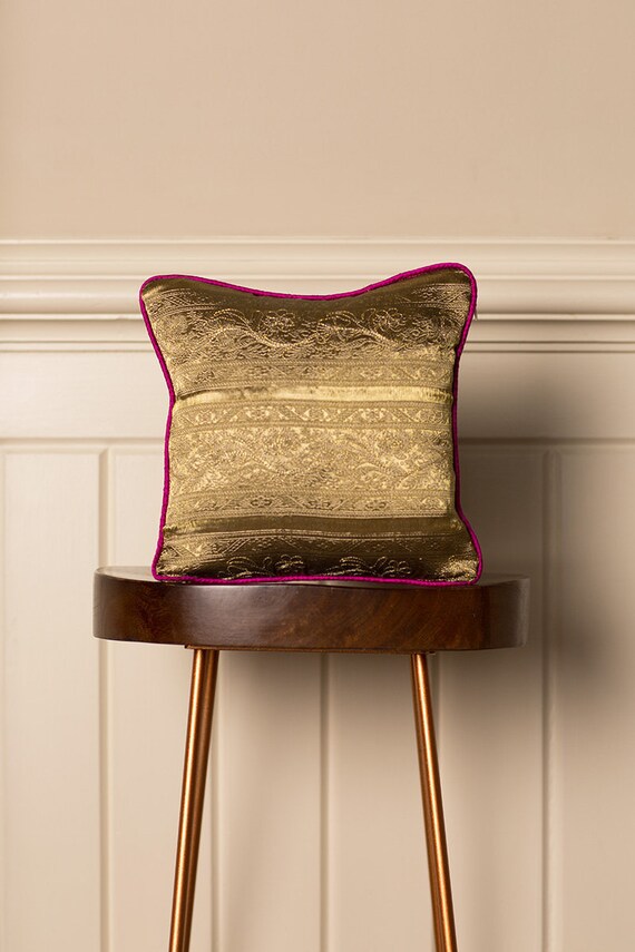antique gold cushions