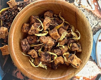 Banana Nut Bread – Caffeine-Free Loose Leaf Herbal Tea | Cozy Bakery Blend