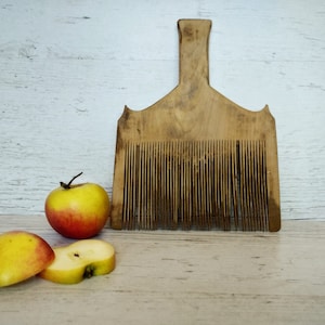 Wooden wool comb Rustic home decor Primitive antiques wall hanging Wool carder Old wooden tool Ethnic fibre arts Primitives antique gift