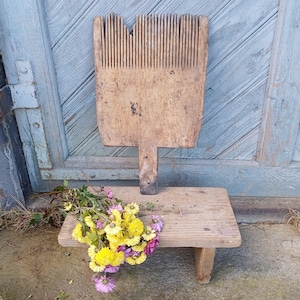 Antique wooden comb Primitive Wool carder Rustic home decor Vintage Wall hangind Collectible wood tool Ethnic fibre arts Primitives gifts