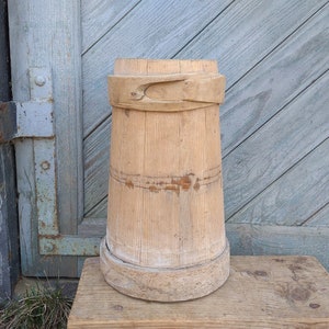 Antique vase of wood Tall wooden vase Vintage rustic decor Kitchen storage container Farmhouse vase Primitive antiques Country cottage