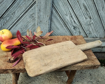 Antique serving tray Rustic cutting board Country platter Wooden chopping board Old cheese board Primitive kitchen decor Farmhouse tray