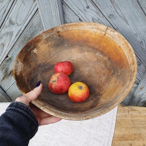 Round wooden bowl 15&quot; Antique dough bowl Rustic serving bowl Country home decor Wood dish Farmhouse salad bowl from 1940s