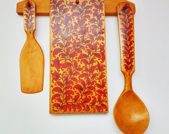 Kitchen decor Wall hanging set Cutting board, scoop and paddle cookie Gift idea for mom, grandma Rustic kitchen wall mount wooden decor set