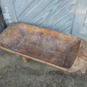 Large wooden bowl Deep antique dough bowl Wood bowl Primitive rustic home decor Country decor Farmhouse table centerpiece Cabin decor