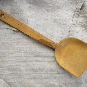 Wooden spoon Antique dipper Large laddle Primitive antique rustic kitchen decor Hand carved wood soup spoon Farmhouse table centerpiece
