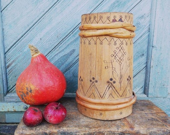 Rustic vase Wooden bucket Large wood vase Primitive antique Country kitchen Farmhouse cottage decor