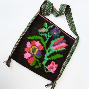 Etniska väskor Antik ullväska Rustik axelväska Boho tote-väska Blommig kelimväska Boho gypsy hobo-väska Handvävd mattväska bild 1