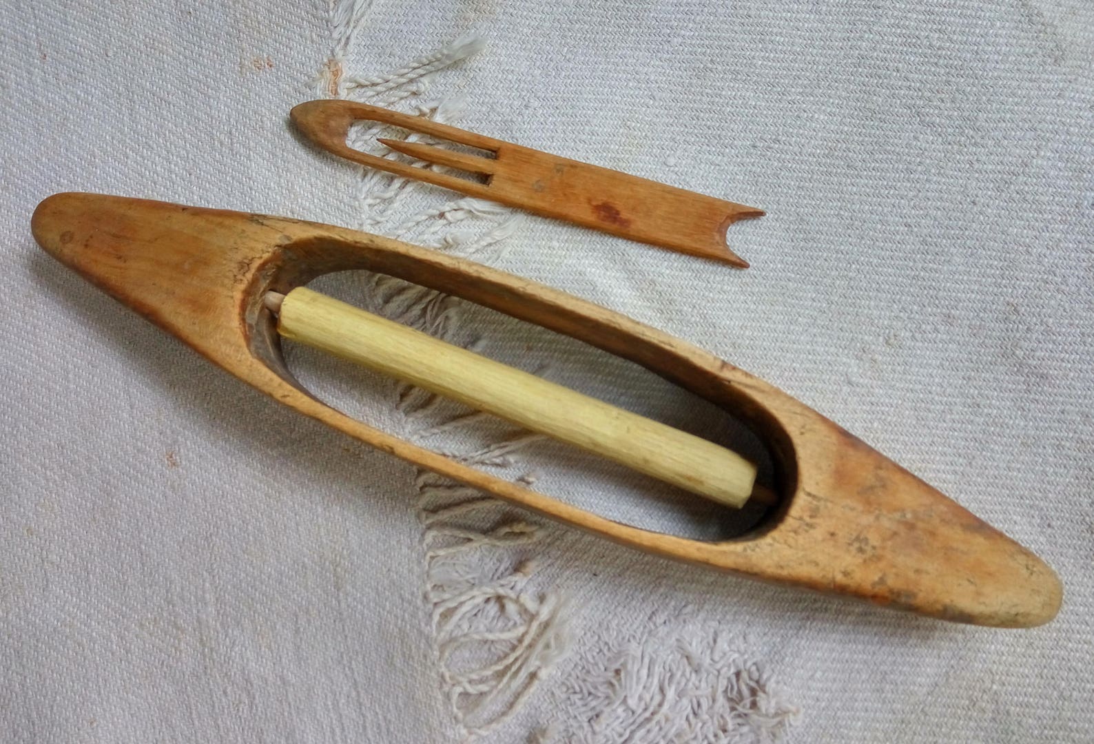 Antique Weaving Shuttle and Bobbin Primitive Weaving Loom Etsy