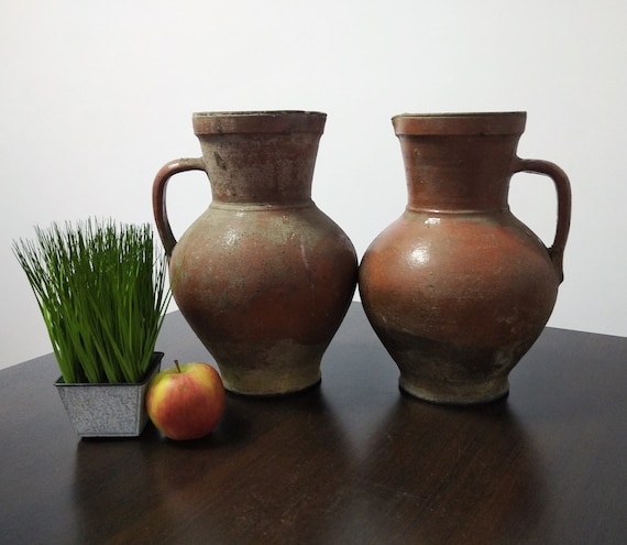 Old clay pot Large vase Antique pottery Farm house kitchen Ceramic vessel Table centerpiece Rustic home decor Country cottage vase
