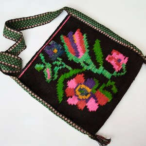 Etniska väskor Antik ullväska Rustik axelväska Boho tote-väska Blommig kelimväska Boho gypsy hobo-väska Handvävd mattväska bild 2