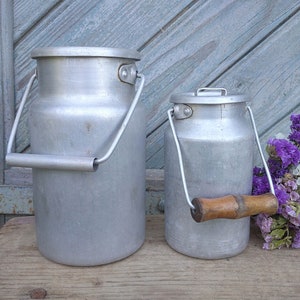 Milk canister Vintage Tin can Storage canister Rustic home decor Farmhouse Lidded container Country cottage kithcen PRICE PER ONE