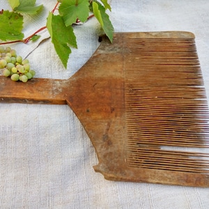 Primitive antique wool carder Rustic home decor Farmhouse antique wall hangind Large wool comb Country cottage Tribal craft wooden tool