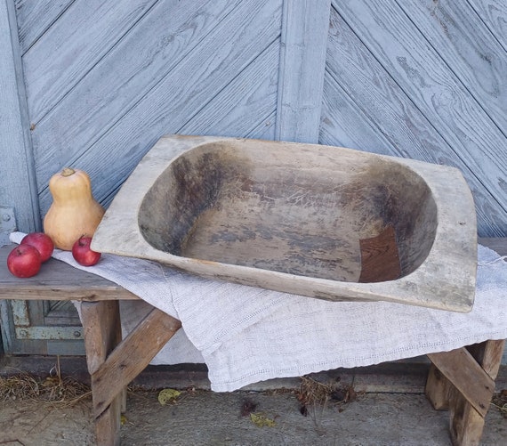Antique dough bowl Wooden dough bowl Primitive antique home decor Country wood bowl Large trencher Rustic decor Farmhouse table centerpiece