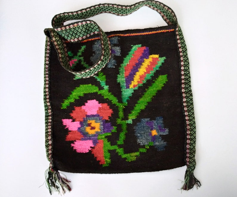 Etniska väskor Antik ullväska Rustik axelväska Boho tote-väska Blommig kelimväska Boho gypsy hobo-väska Handvävd mattväska bild 7