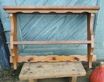 Rustic wall rack Wooden towel rack Farmhouse kitchen wall hanging shelf Country cottage decor Antique wood primitive antiques