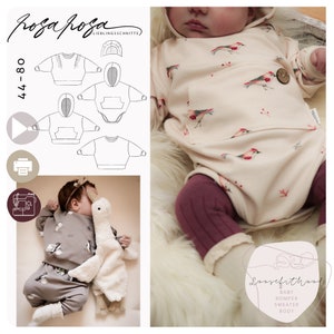 Könnte beinhalten: Ein Schnittmuster für einen Baby-Strampler, einen Pullover und einen Body. Das Schnittmuster heißt "Loose Fit Hood" und ist in den Größen 44-80 erhältlich. Das Schnittmuster ist auf weißem Hintergrund abgebildet, zusammen mit einem Foto eines Babys, das das fertige Kleidungsstück trägt.