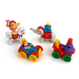 Vintage McDonalds circus parade vehicles happy meal toys cars Hamburgler Ronald Grimace Birdie 1989 complete set