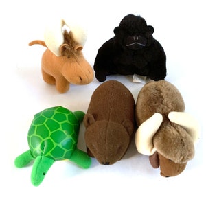 Vintage happy meal plush lot of 5 McDonald’s toys wwf turtle gorilla zoo animals amazing wildlife animal pals