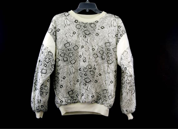 puffy sweatshirt