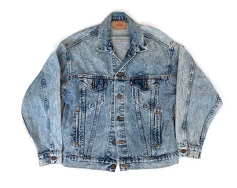 Jaqueta jeans Levi's vintage dos anos 80, lavagem ácida e lavagem stone wash.