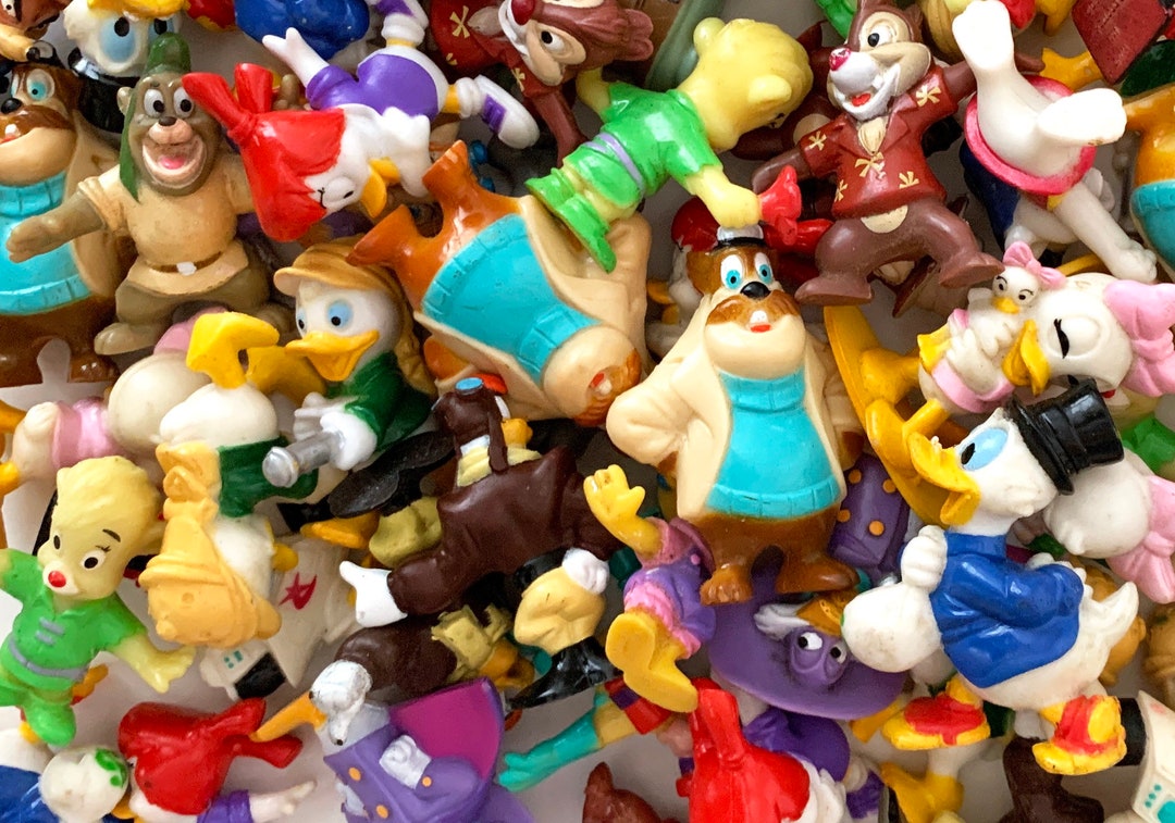 Vintage 1991 Kellogg's Duck Tales Chip Dale Gummi Bears Tale Spin