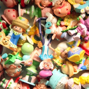 Vintage strawberry shortcake mini pvc figurine YOU PICK 70s 80s