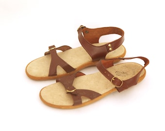 Vintage leather sandals made in Italy dynakids deadstock new size 4