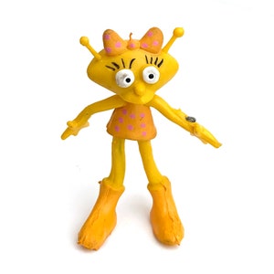 Pizza Hut Martian bendy toy 80s yellow girl alien