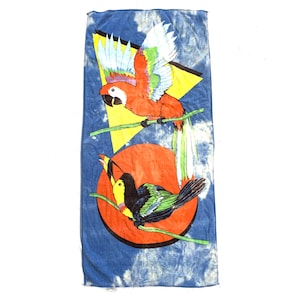 Vintage beach towel 80s 90s tropical macaw parrots