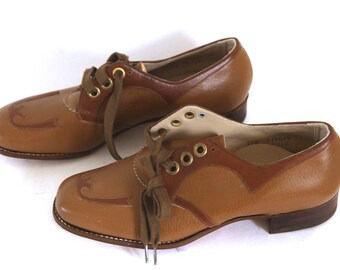 chaussures en cuir marron vintage femmes 7.5 goodyear welt deadstock nouveaux bouts d'ailes 60s 70s