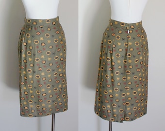 1960s Asian Dragon Novelty Print Skirt | 24" inch waist