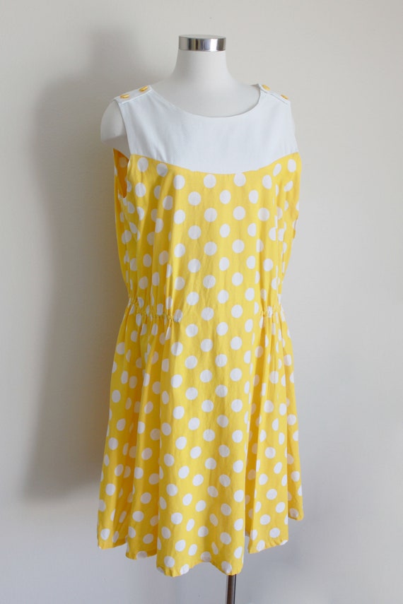 1960s Yellow Polka Dot Shift Dress | 40" inch wai… - image 3