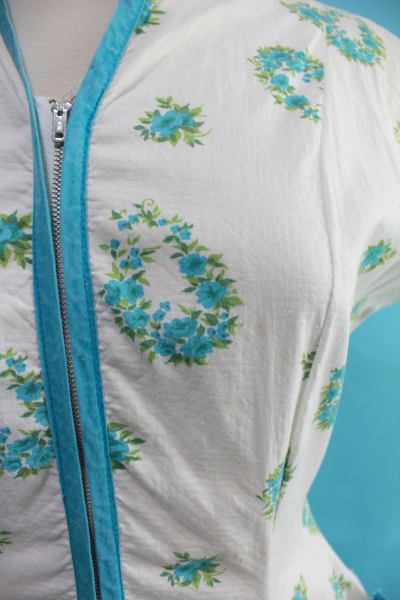 1950s Floral Zip Housedress by Valley Frocks | 26… - image 8