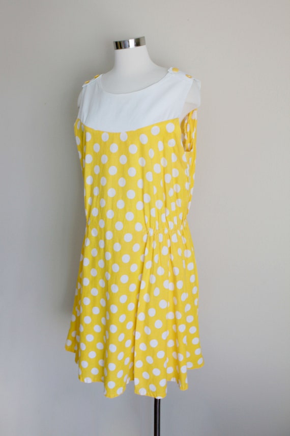 1960s Yellow Polka Dot Shift Dress | 40" inch wai… - image 4
