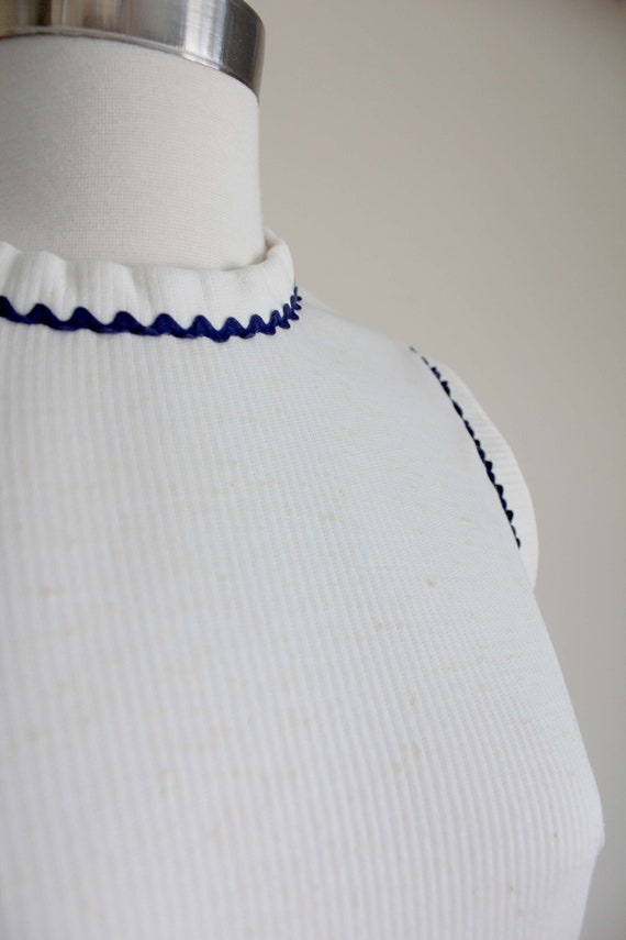 1960s Cream White Sleeveless Polka Dot Dress by J… - image 9