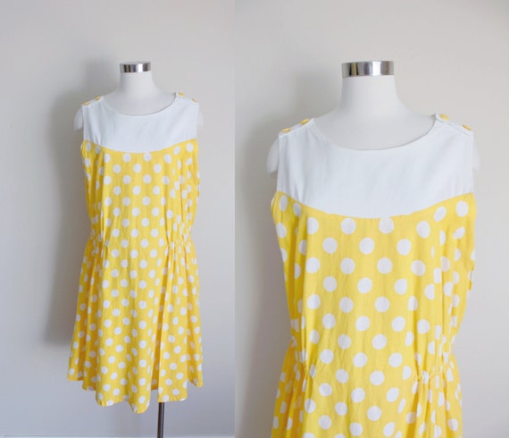 1960s Yellow Polka Dot Shift Dress | 40" inch wai… - image 1