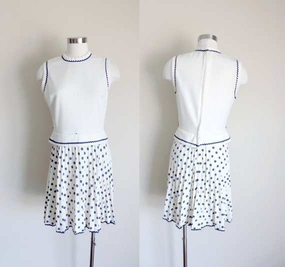 1960s Cream White Sleeveless Polka Dot Dress by J… - image 1