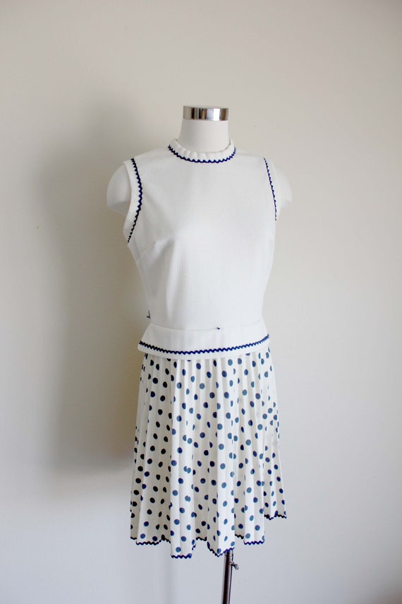 1960s Cream White Sleeveless Polka Dot Dress by J… - image 6