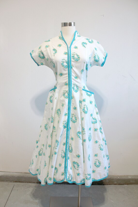 1950s Floral Zip Housedress by Valley Frocks | 26… - image 2