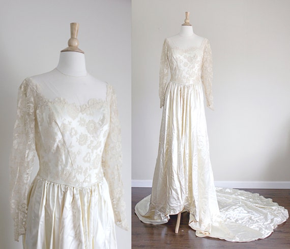 1940s Lace Wedding Dress With Sleeves 1940 Wedding Dresses Etsy